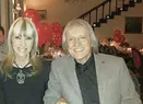 Mihai Constantinescu ar fi împlinit 75 de ani! Gestul emoționant al Mihaelei, prima lui soție, la mormântul artistului