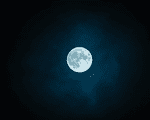Eveniment astral deosebit: Venus și Jupiter, două dintre cele mai strălucitoare planete, se întâlnesc pe cer și pot fi văzute cu cerul liber