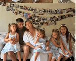 Cum arată casa în care Laura Cosoi locuiește cu familia. Camera fețitelor e ca-n povești