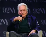 Michael Douglas dezvăluie că a slăbit 18 kilograme. Prin ce a trecut actorul: „Eram într-o situație gravă”