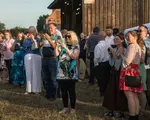 Cum a putut să apară mireasa la nuntă! Invitații au crezut că nu văd bine când femeia și-a făcut apariția la eveniment