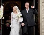Ce imagini! Elena Mogîldea a plâns în hohote de fericire la altar, la nunta religioasă cu Bubu Cernea! Evenimentul a adunat toate vedetele din showbiz, iar mireasa a atras toate privirile