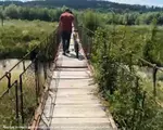 Adolescent, mort după ce a căzut de pe o punte, peste râul Suceava. Tânărul se afla pe bicicletă