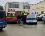 Filmul atacului cu maceta de la liceul din Pitești. Elevii ar fi avut un conflict mai vechi