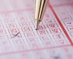 A dat lovitura la loto, după ce a jucat numerele preferate ale mamei sale, care murise recent. "E un semn"