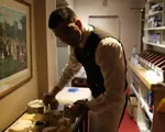Oferă salarii de 12.000 de lei pe lună, dar nu găsesc angajaţi. Domeniul are nevoie disperată de oameni
