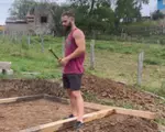 S-a mutat dintr-un oraş mare într-un sat cu 18 locuitori. Acum dă 5 euro pe an pe apă 