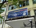 Elevă care a reclamat abuzul unui profesor din Vaslui, umilită public: Unele cred că sunt centrul Universului