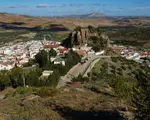 Satul aproape abandonat unde soarele apune de 2 ori în aceeași seară
