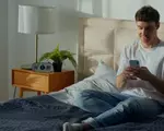A pornit o afacere din dormitorul bunicii şi face 100.000 $ pe lună. Noul trend printre tineri 