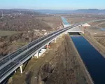 Se deschide încă un tronson de autostradă. Șoferii îi așteptau inaugurarea de ani de zile