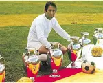 Top 5 fotbaliști cu cele mai multe trofee Champions League / CCE câștigate. Puțini români au auzit de numele de pe primul loc