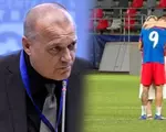 „Bîrligea şi filmul”. Marcel Puşcaş, necruţător cu golgheterul FCSB după dansul cu soţia de pe gazon