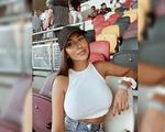 Sosia lui Kim Kardashian vine la marele meci și le va face galerie roș-albilor