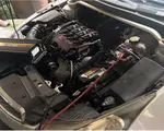 Un bărbat și-a folosit mașina ca generator pentru casă timp de 5 zile, după o pană de curent. Costurile au fost surprinzător de reduse | VIDEO