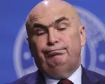 Mișcare surpriză în Parlament! Trei senatori au plecat spre PNL! Partidul care pierde teren