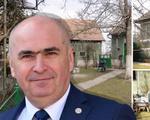 Cum arată casa în care a crescut Ilie Bolojan. Detaliile simple din curtea copilăriei sale