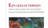Cartea „Ești ceea ce trăiești” poate fi găsită acum la chioșcuri