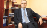 EXCLUSIV AVANTAJE Dr. Rubin Munteanu: „Oamenii nu se îngrașă doar pentru că mănâncă o cantitate uriașă de mâncare la o masă, ci pentru că mănâncă puțin și des. Însumat, e la fel de periculos”
