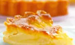 Tarta cu mere caramelizate