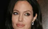 Angelina Jolie – film, viata si tatuaje