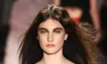 Moda in rosu si negru