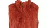 Fii fashion cu o vestă de blană