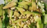 Reteta raw vegan: Salata cu muguri de pin (Video)