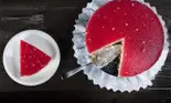Tort cu jeleu de pepene verde și cremă de brânză