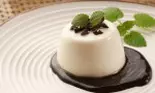 Pannacotta cu vanilie și ceai verde à la Jamie Oliver
