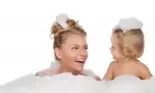 Nuditatea în prezența copilului, între mit și realitate