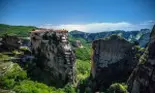 (P) Vizitează Paralia și Meteora, de Paște!
