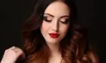 Cum să-ți schimbi culoarea sau lungimea părului, fără să te vopsești și fără să te tunzi
