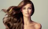 Aplică pe scalp această soluție, în doar 14 zile părul tău va crește cu 2 centimetri