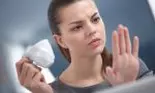 Unghii cu pete, striații sau exfoliate. Ce înseamnă, de fapt?