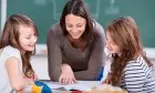 Vești bune pentru cei care lucrează în Educație! Salariile personalului nedidactic cresc cu 20%