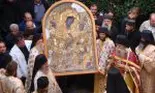 Poveste incredibilă! Un bebeluș a fost salvat de la moarte cu ajutorul unei icoane
