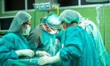 Vești bune pentru medici! Salariul unui rezident din anul I s-ar putea mări la 4.400 de lei