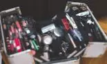 Cât timp poți folosi produsele de make-up pe care le ai în portfard