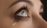 5 trucuri care te ajută să îți stăpânești lacrimile