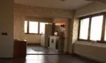 Imobiliare.ro: 3 camere în vilă, 80 mp, 42.000 de euro!