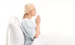 Rugăciunea care te ajută să te vindeci mai repede de boli. Roagă-te la Sfântul Pantelimon pentru sănătate și tămăduire