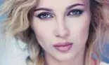 Lora a renunțat la machiaj și s-a pozat așa. Cum arată vedeta atunci când nu apelează la cosmetice