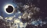 Eclipsa de Soare din 21 august le aduce zodiilor greutăți, dar și progrese pe plan personal