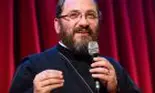 Preotul Constantin Necula, despre femeile care se machiază: „Machiajul este consecința unui complex, iar complexele au la bază păcate”