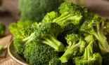 Cum te ajută consumul de broccoli să lupți împotriva cancerului de piele