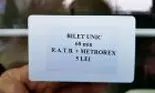 De azi, bucureștenii pot merge cu metroul și autobuzul cu un singur card electronic. Cum arată biletul unic RATB-Metrorex