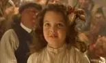 I-a cucerit pe toți cu zâmbetul ei fermecător. Uite cum arată astăzi Cora, fetița adorabilă din „Titanic”
