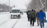 Viscolul a paralizat traficul în mai multe județe! Autostrada A2 a fost închisă, iar zeci de trenuri au fost anulate