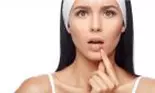 Simptomele herpesului care nu trebuie neglijate. Cum pot fi confundate cu o simplă răceală?